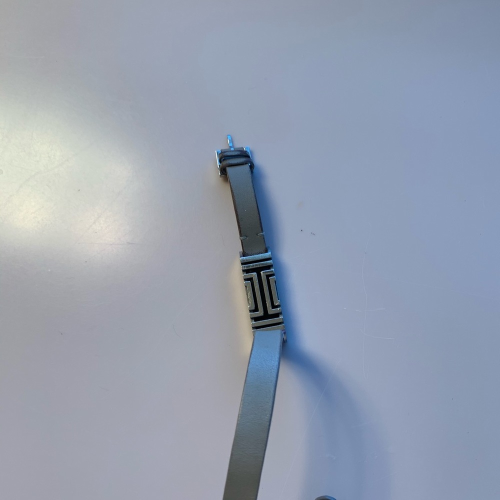 🌹Tory Burch fit bit holder bracelet